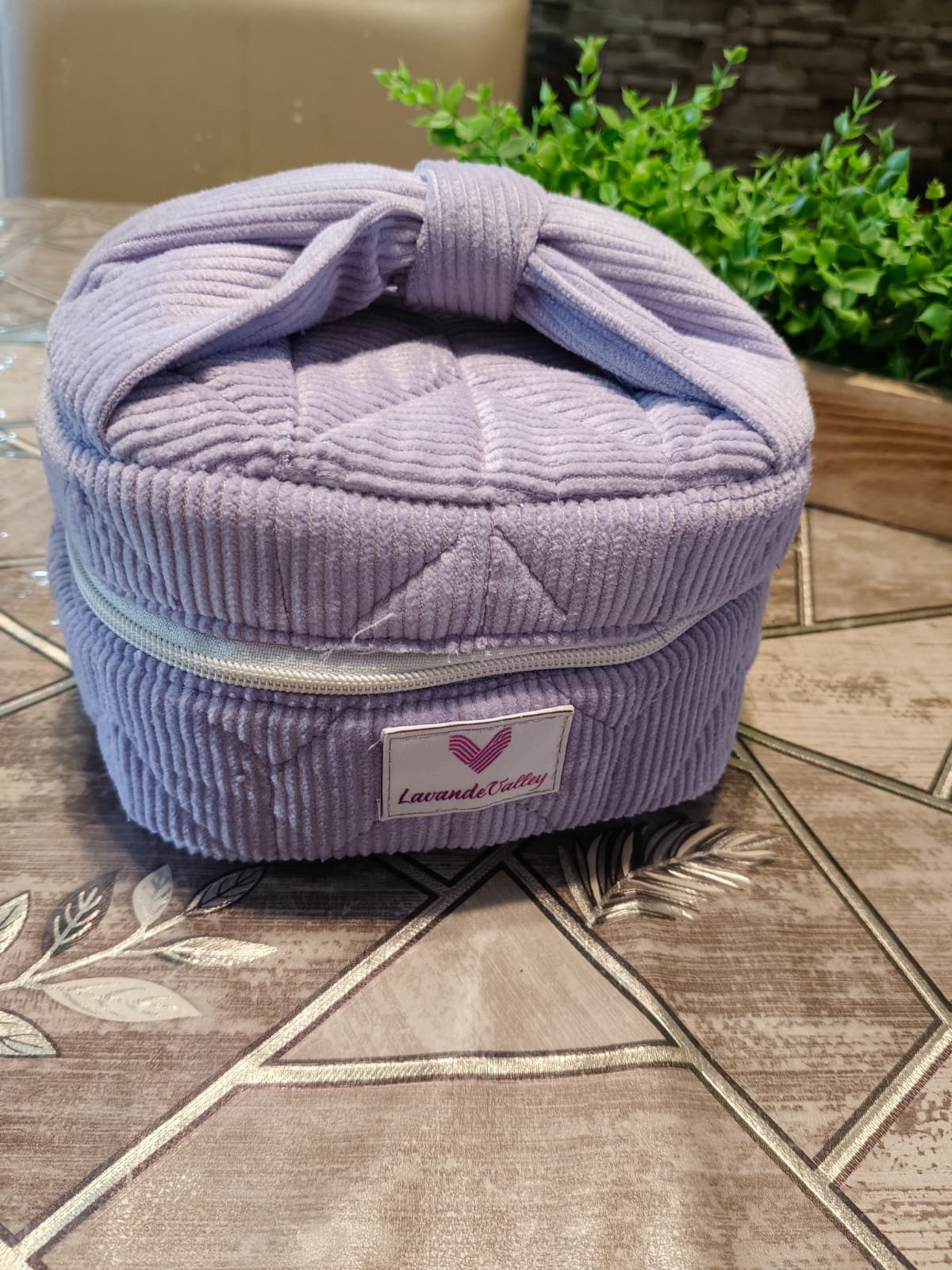 The Lavender Knot